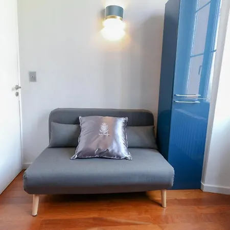Modern With 3 Bedrooms Balcony Communal Garden And Ac- Benakey * Cannes